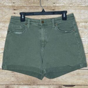 UNIVERSAL THREAD HIGH RISE STRETCH CASUAL CLASSIC EVERYDAY ROLL CUFF SHORTS